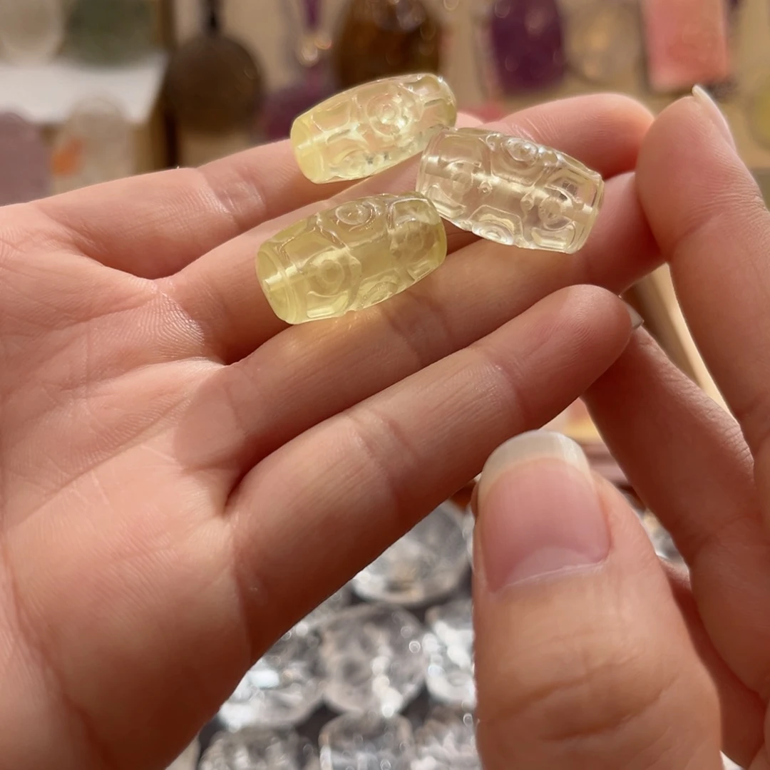 水晶颈饰银S925镶嵌黄水九眼