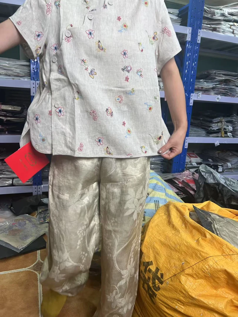 【一潮家】夏款新中式时尚麻刺绣小衫 17079