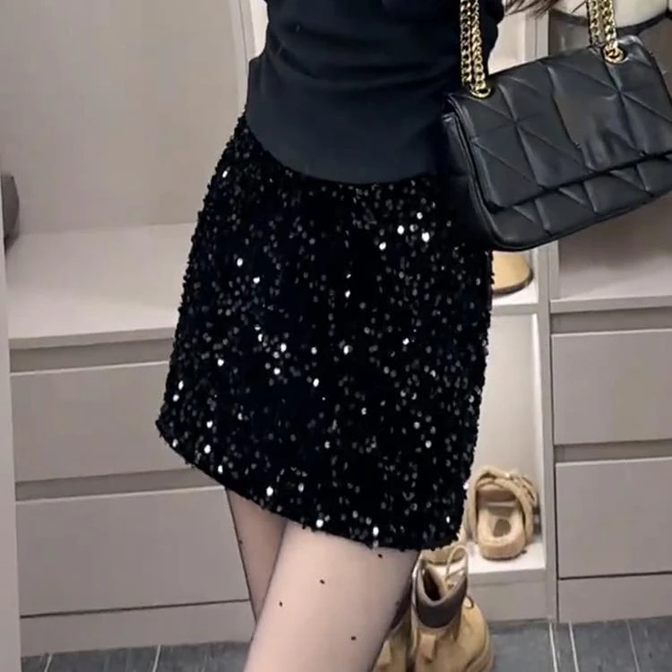 高级感超好看半裙黑色亮片包臀短裙子女秋冬小个子高腰显瘦半身裙