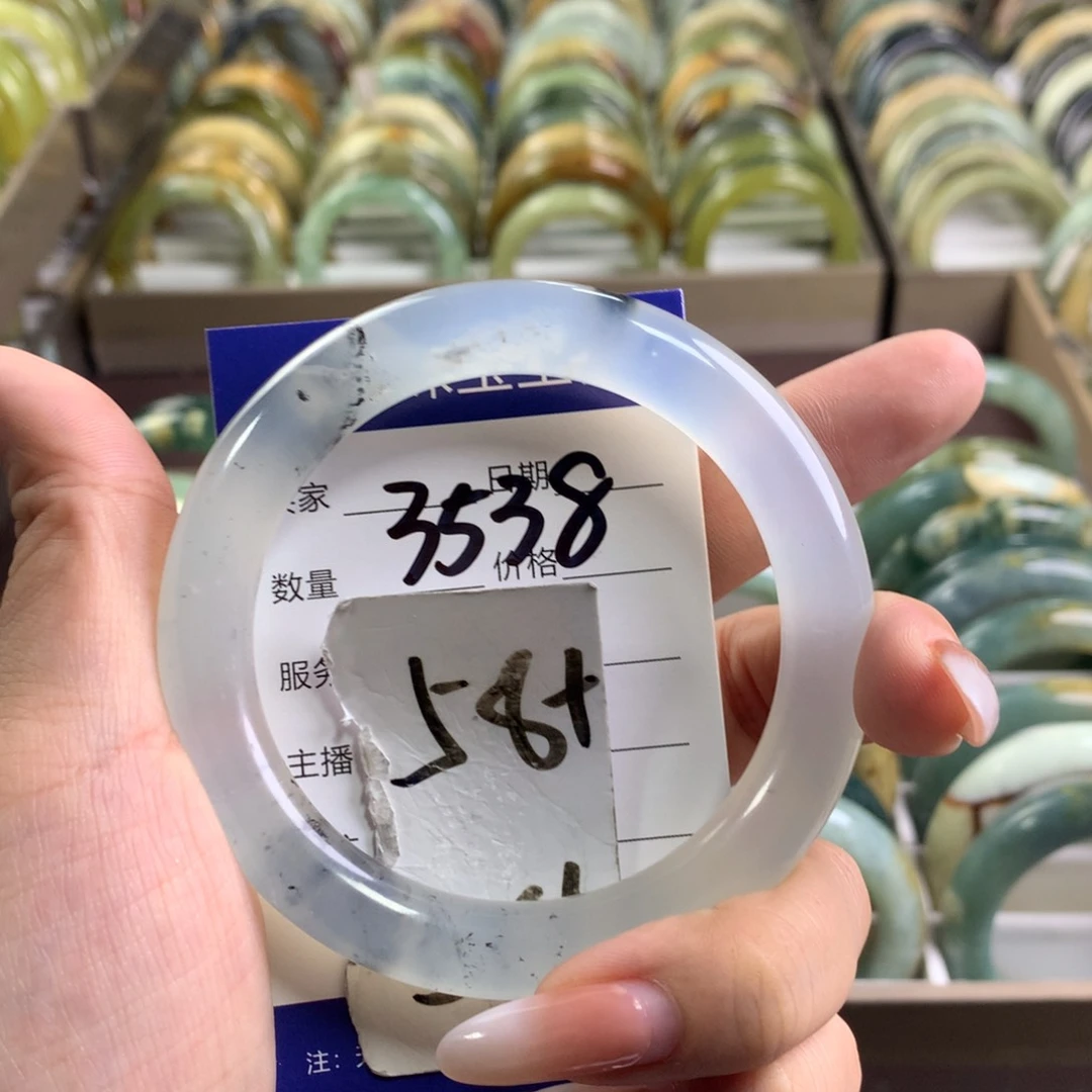 蛇纹石玉未镶嵌手镯3538