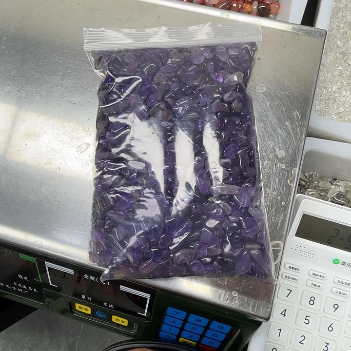 碎石未镶嵌水晶来**乐