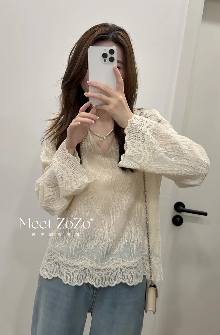 MEET ZOZO【周周】“温柔的风”春夏韩版蕾丝v领花边洋气上衣153051