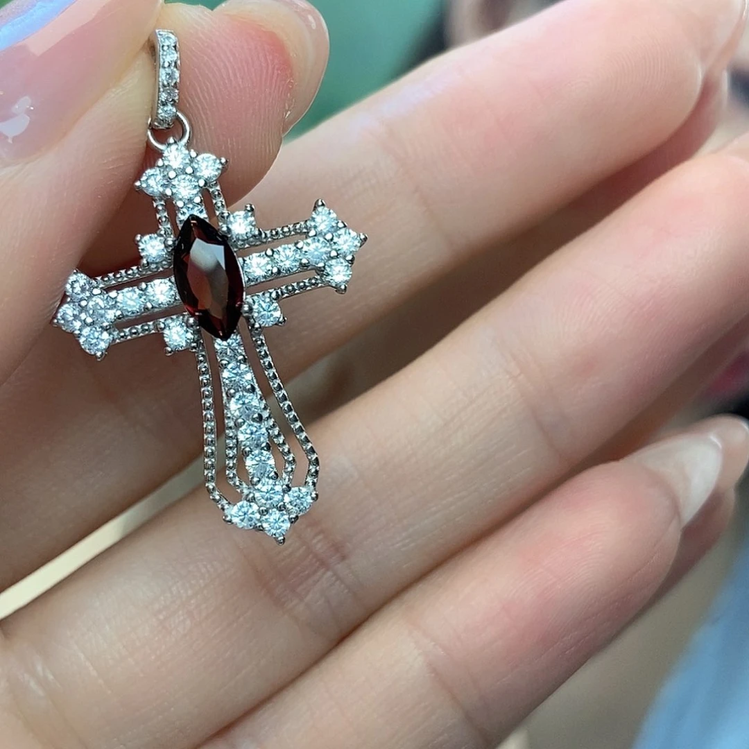 石榴石吊坠银S925镶嵌