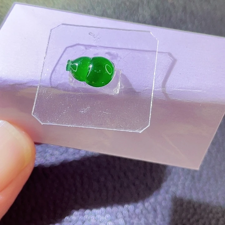 未镶嵌定制翡翠翡翠