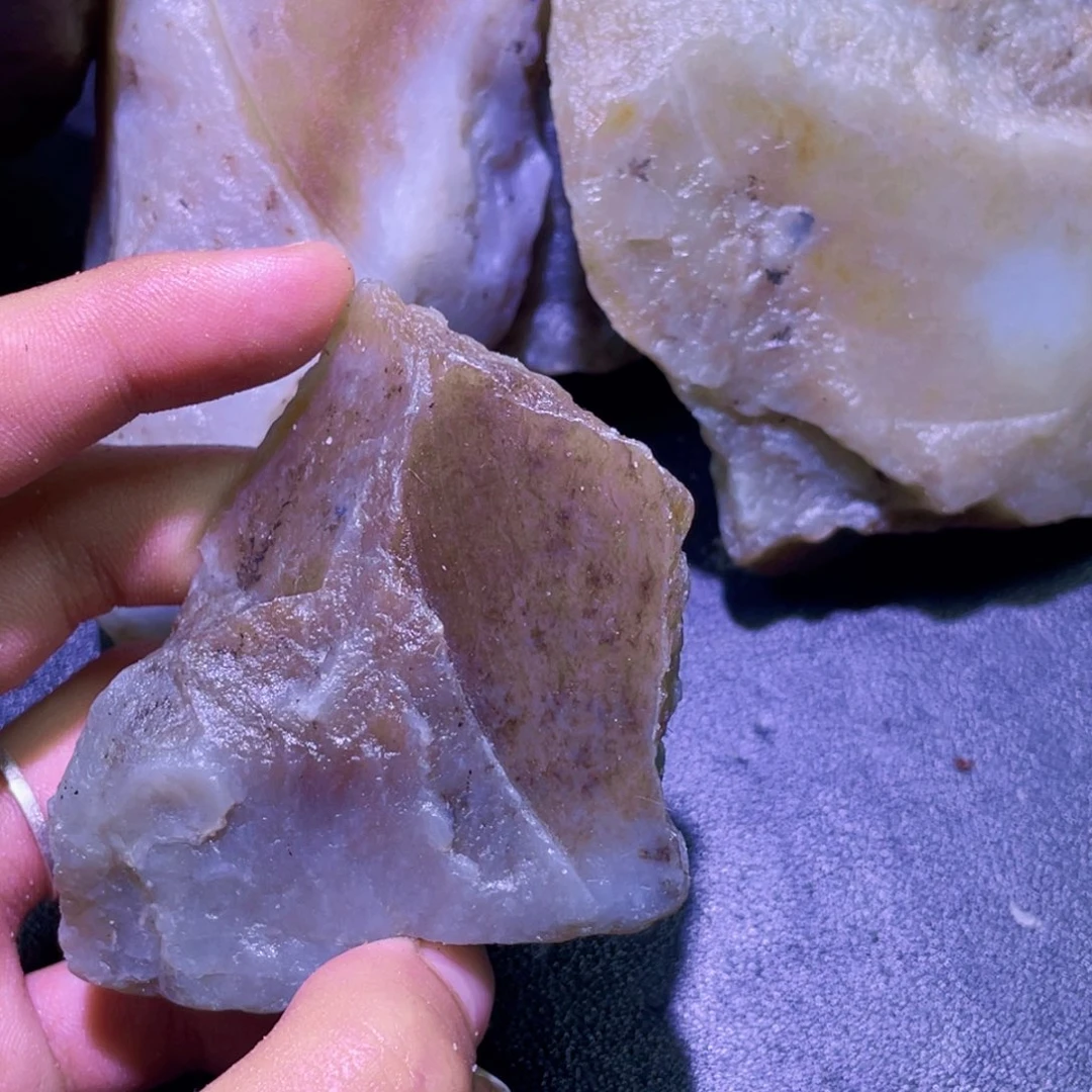 未镶嵌和田玉珠宝半成品