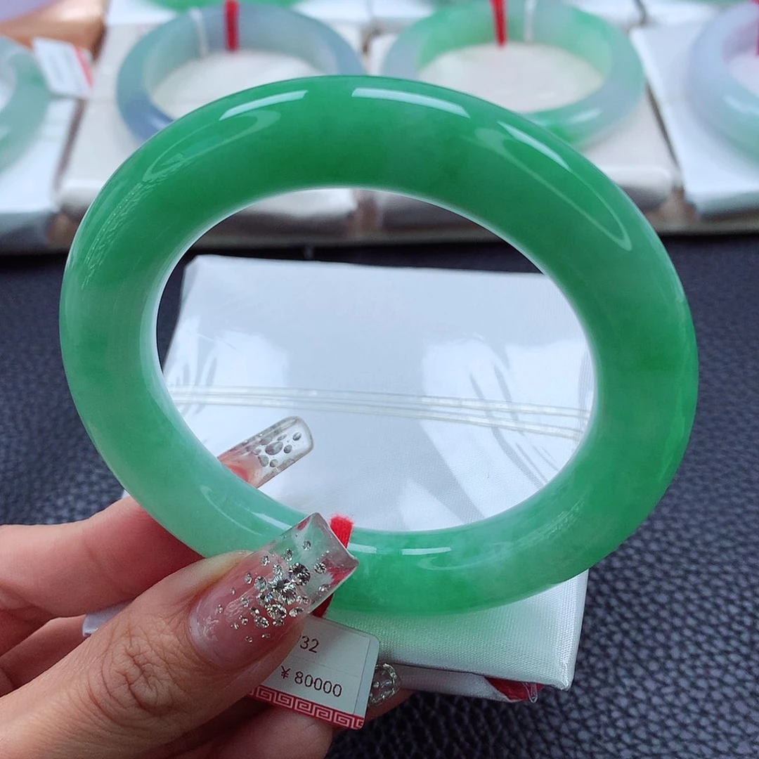 翡翠手镯未镶嵌56.57.58