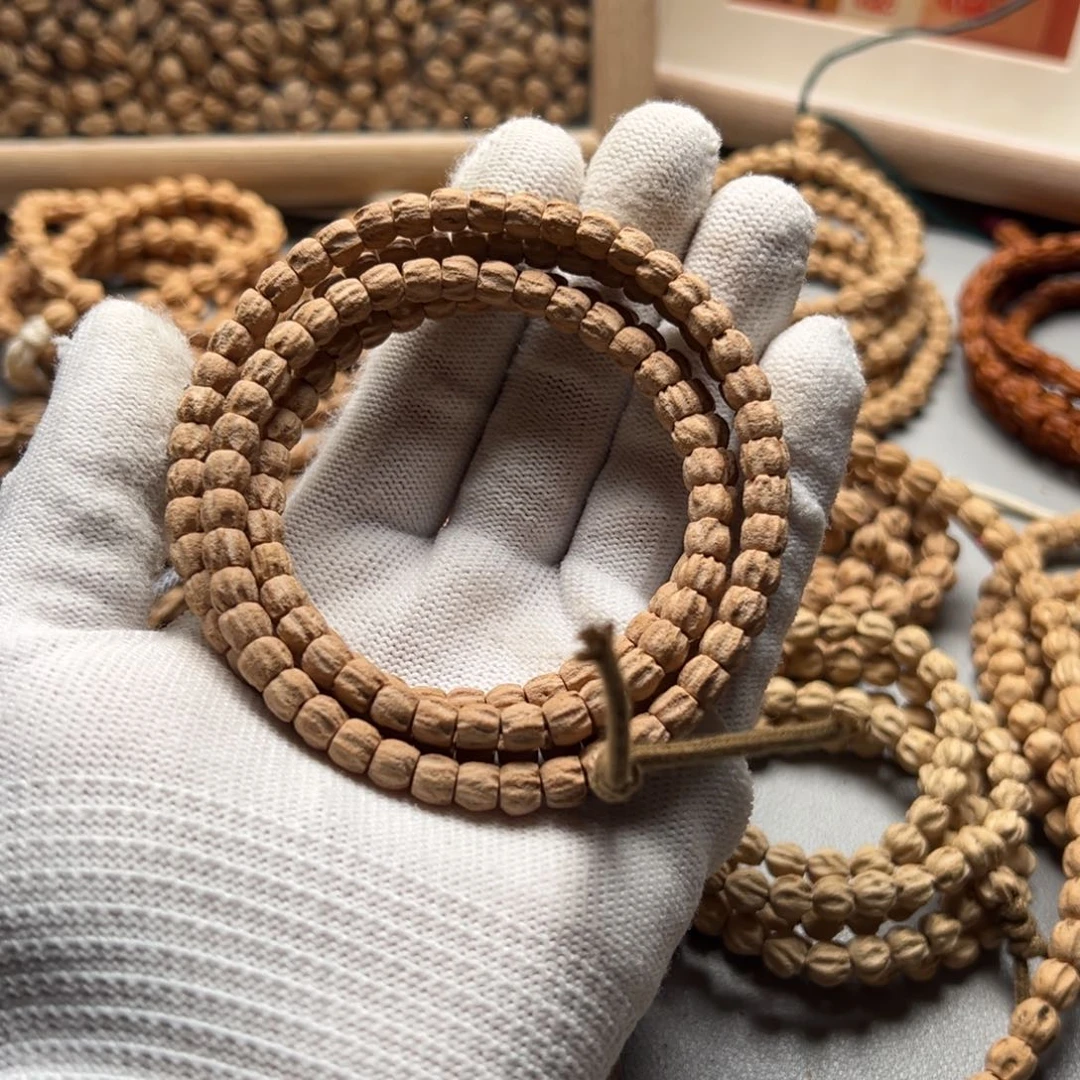 柏香籽/百香籽吊坠人***疯