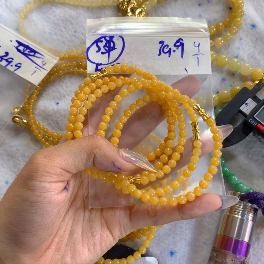 定制翡翠未镶嵌天然缅甸翡翠多样性