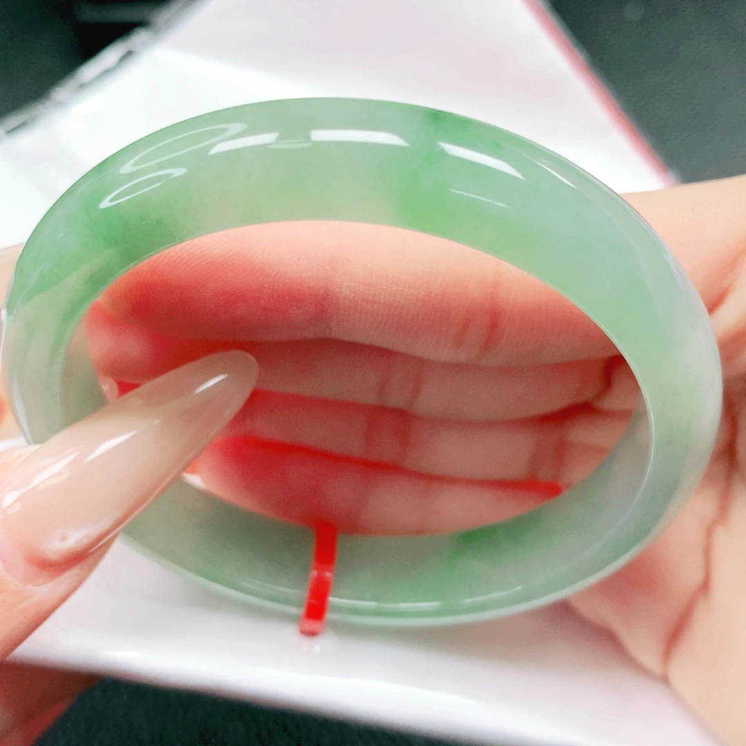 翡翠未镶嵌手镯58