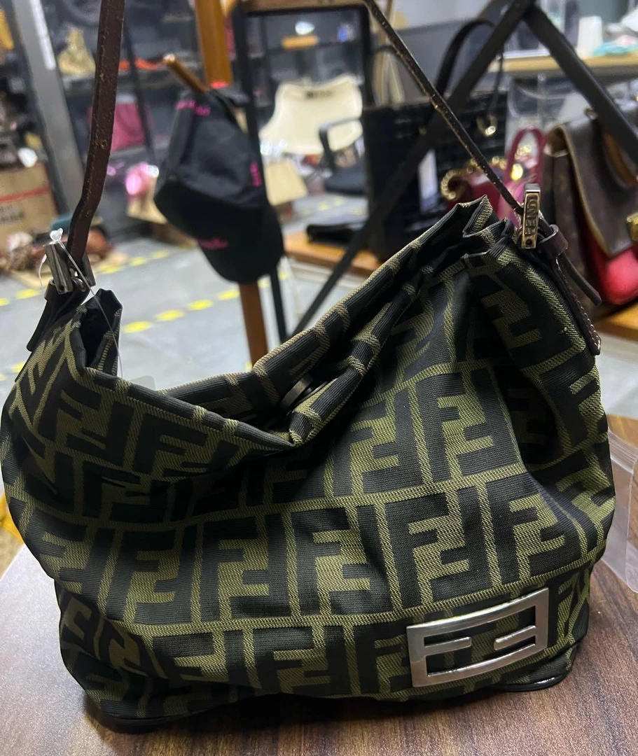 95新 芬迪 手提包 16182