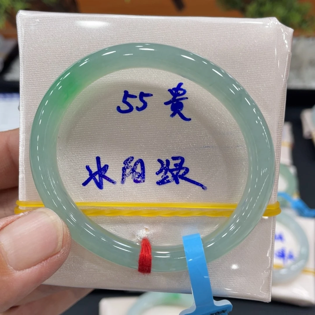 未镶嵌手镯翡翠？！？