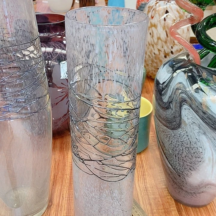 琉璃花瓶高度39厘米口10厘米