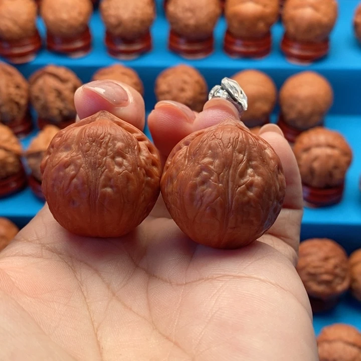 致***己文玩核桃把件玉蟾