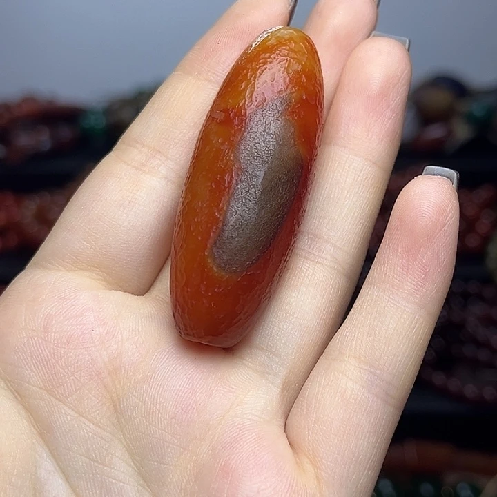 玛瑙/玉髓未镶嵌玛瑙珠子1111