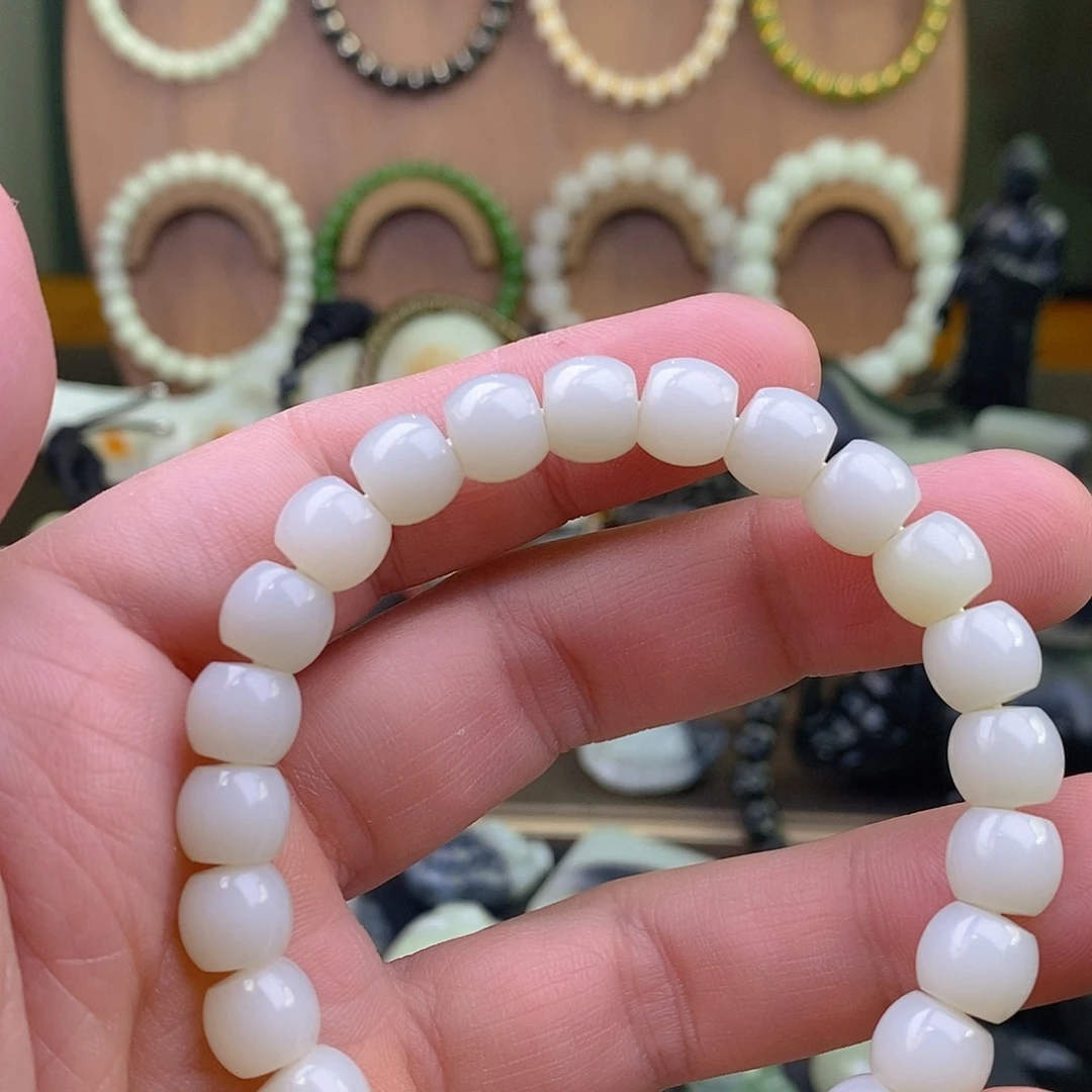 未镶嵌手链和田玉（糖玉）