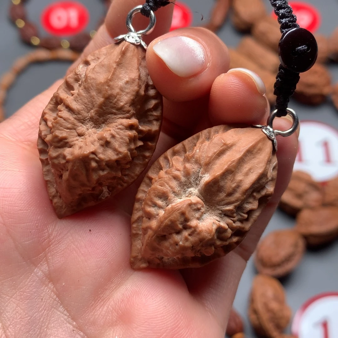 核桃105鬼脸双截棍