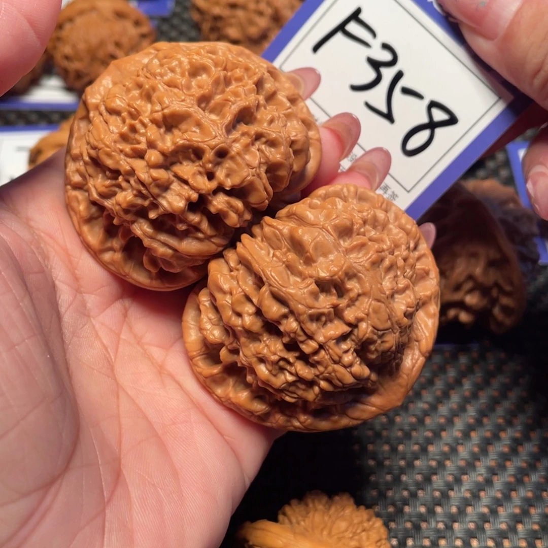 桃核把件358号官帽54