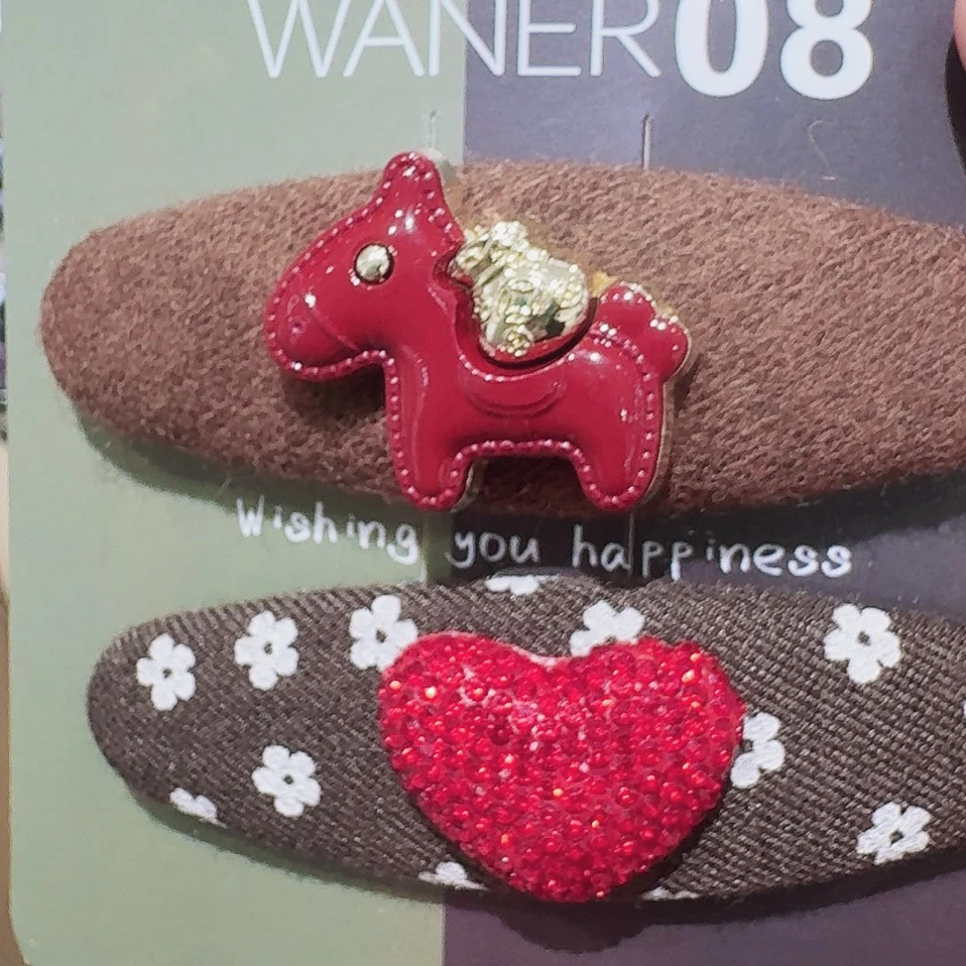 布艺非金属马上有钱桃心掰掰夹