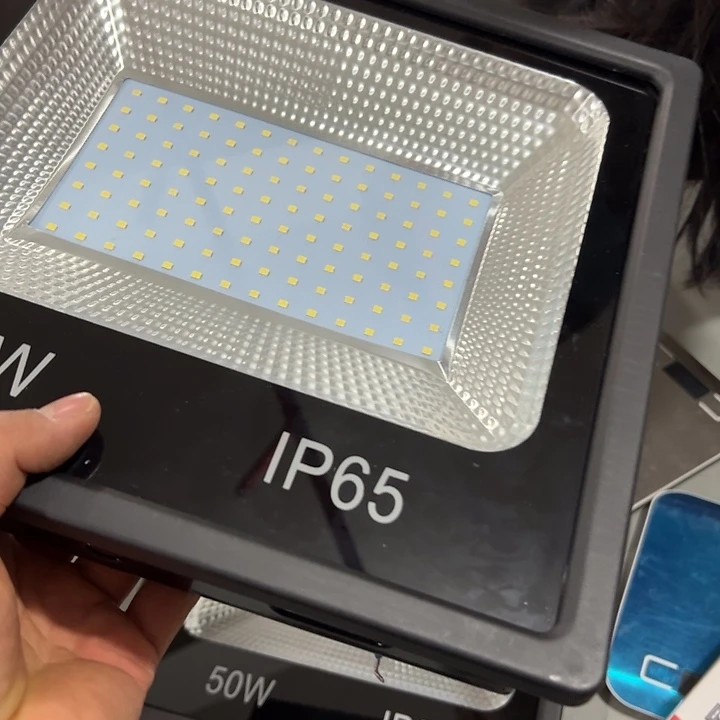 000000007号低压投光灯