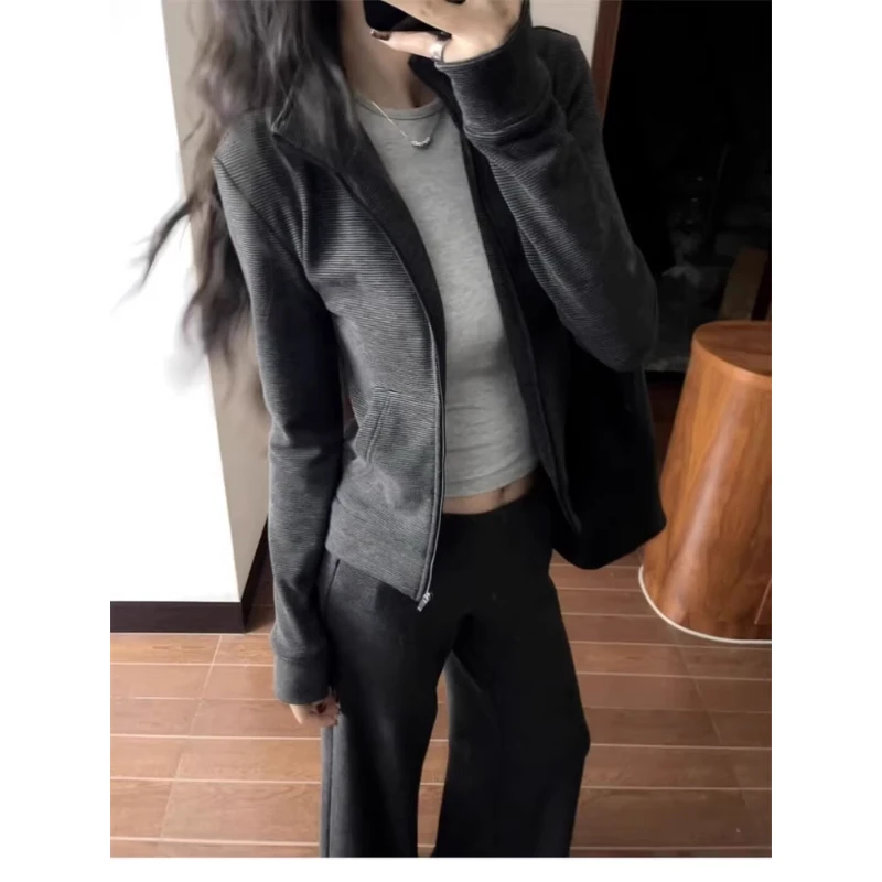 灰色正肩外套女款春秋季2025新款修身条纹卫衣秋冬天内搭上衣穿搭