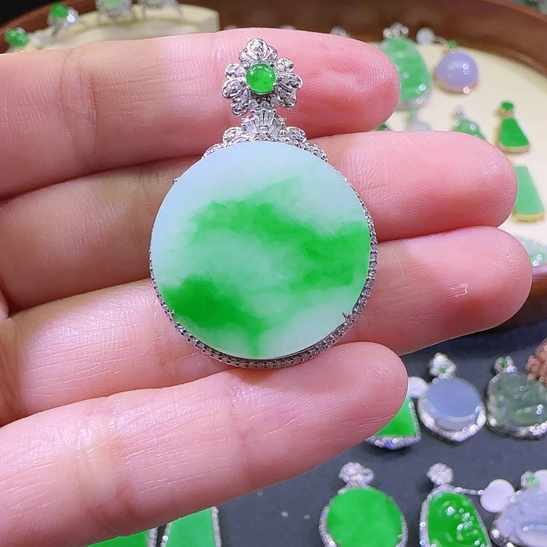 翡翠18K金镶嵌吊坠(不含链)