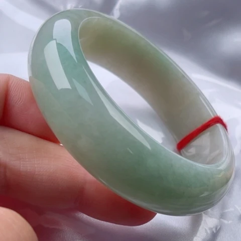 翡翠手镯未镶嵌正58.8(48小时鉴赏期无纹裂)