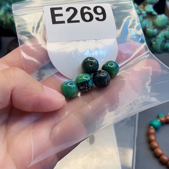 湖北十堰原矿绿小松