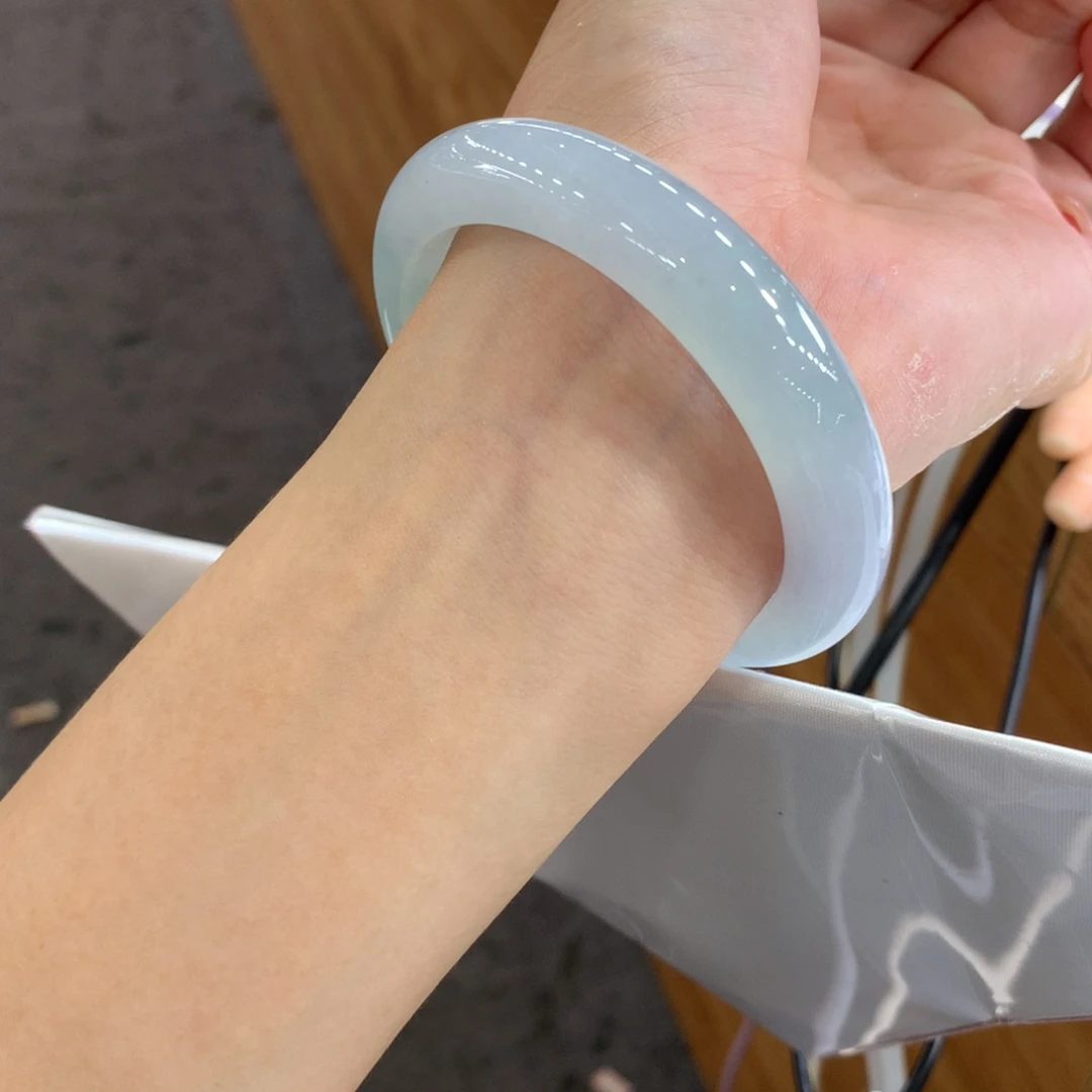 翡翠未镶嵌手镯天然Ａ货翡翠55/56