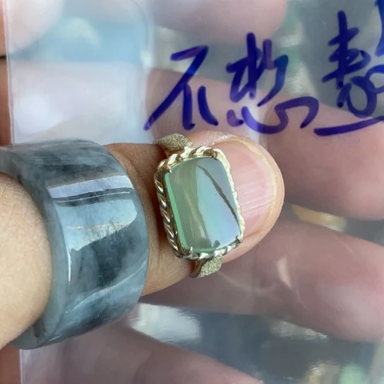 未镶嵌定制翡翠不**夜戒指