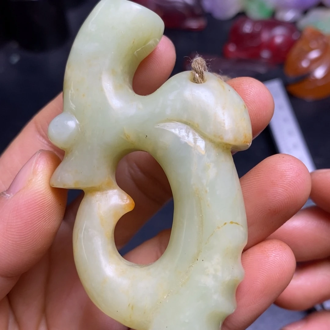 未镶嵌和田玉（糖玉）挂件