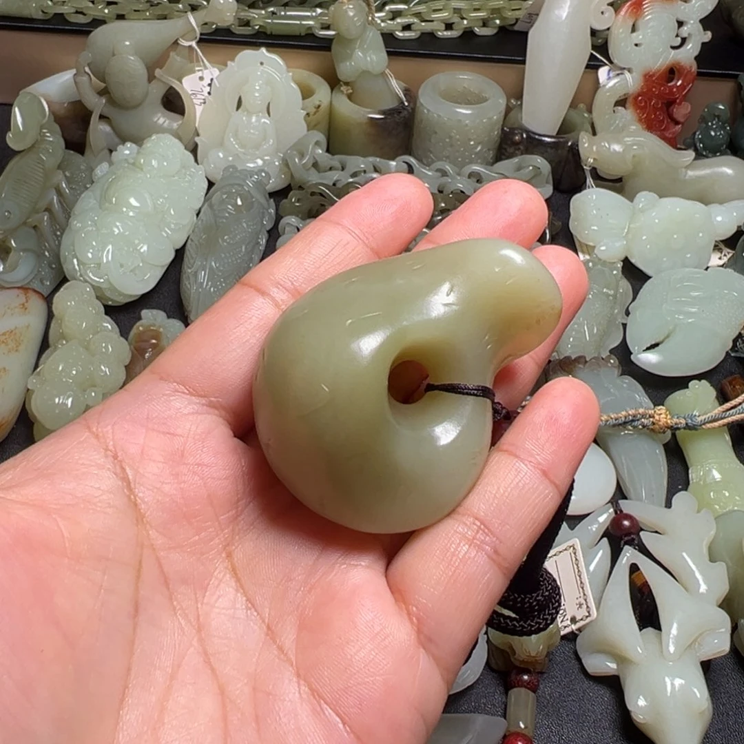 无***！和田玉（糖玉）未镶嵌颈饰