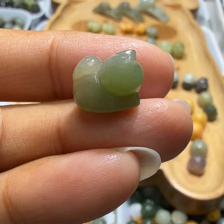 未镶嵌和田玉珠宝半成品