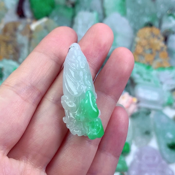 翡翠未镶嵌吊坠(不含链)
