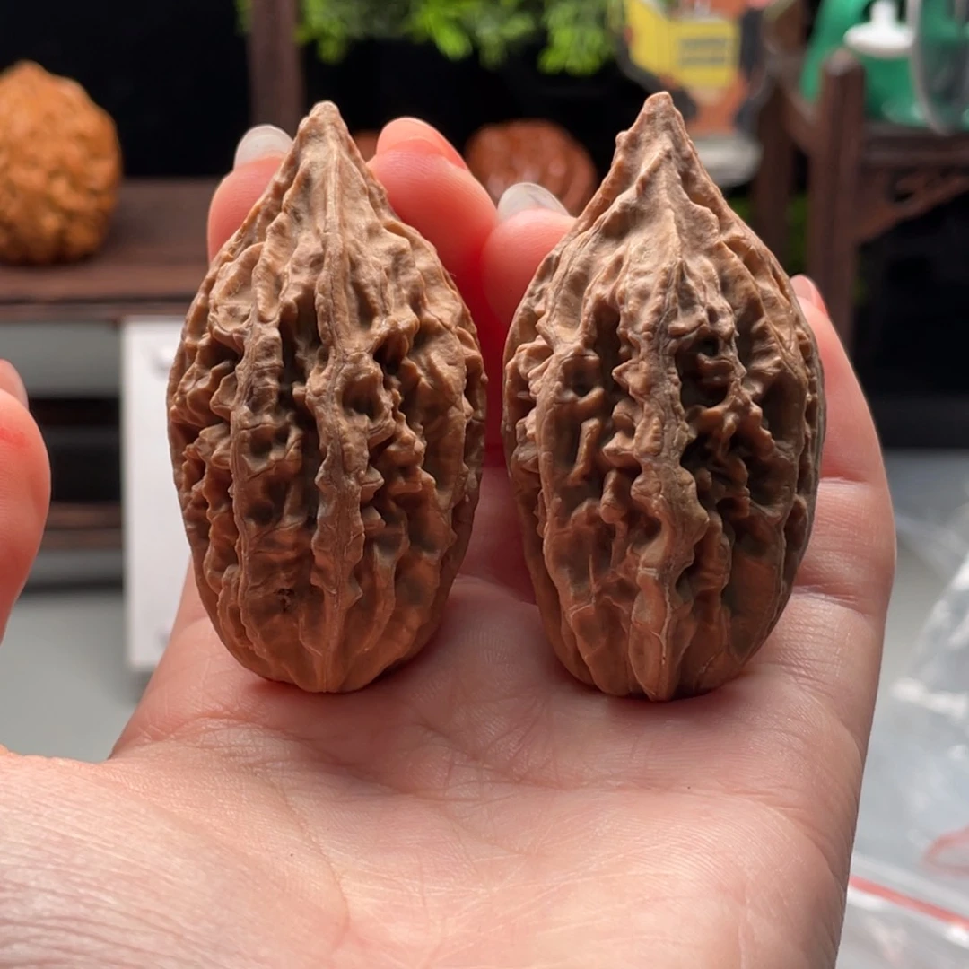 文玩核桃把件小楸千磕尖31