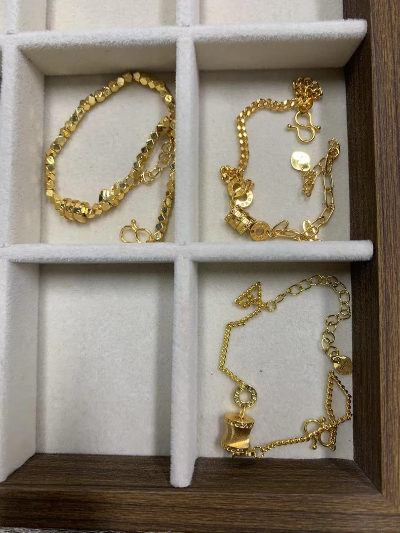 海枫定制专享-百搭精致小蛮腰高端时尚手链c