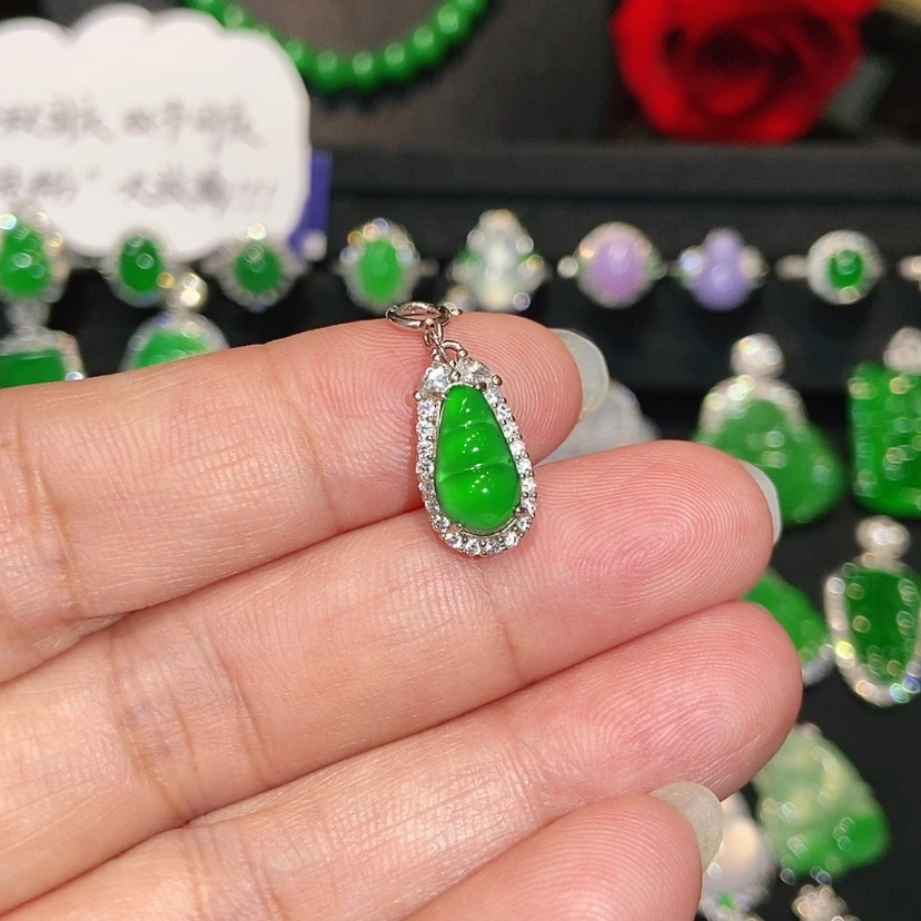 【闪购商品】颈饰未镶嵌翡翠天然翡翠