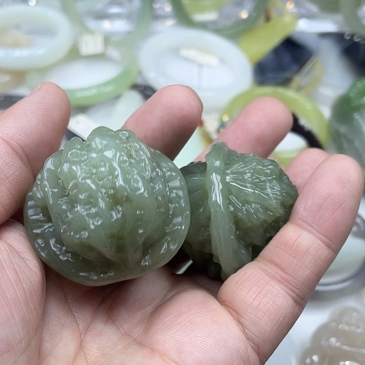 和田玉把玩未镶嵌