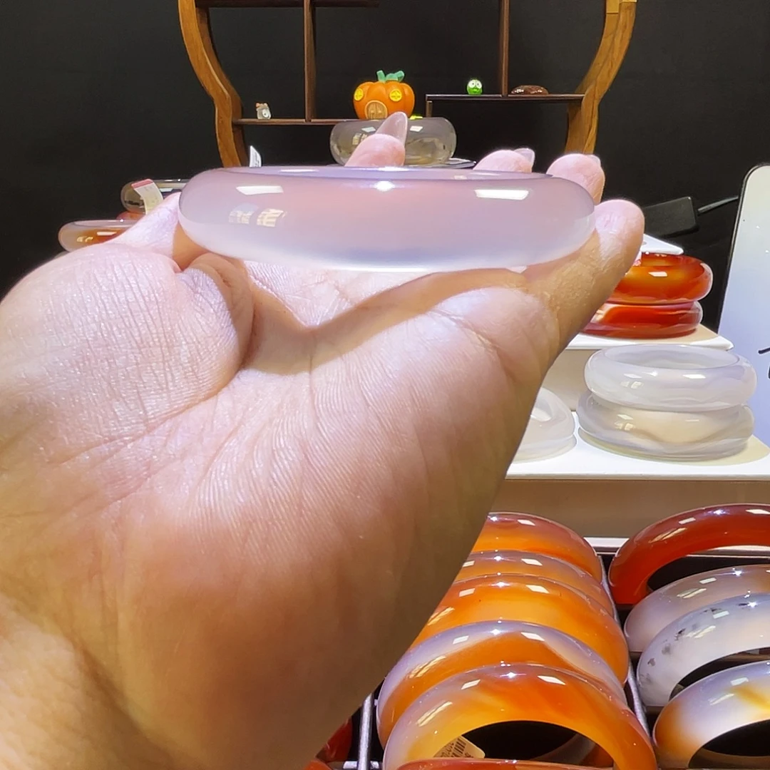 手镯玛瑙/玉髓未镶嵌