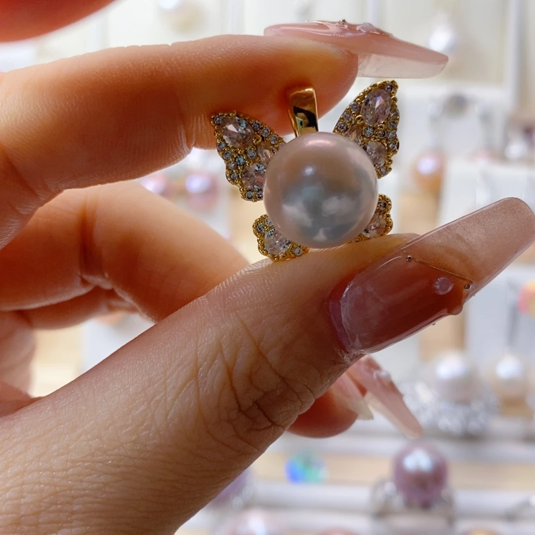 淡水珍珠吊坠(赠链)合金