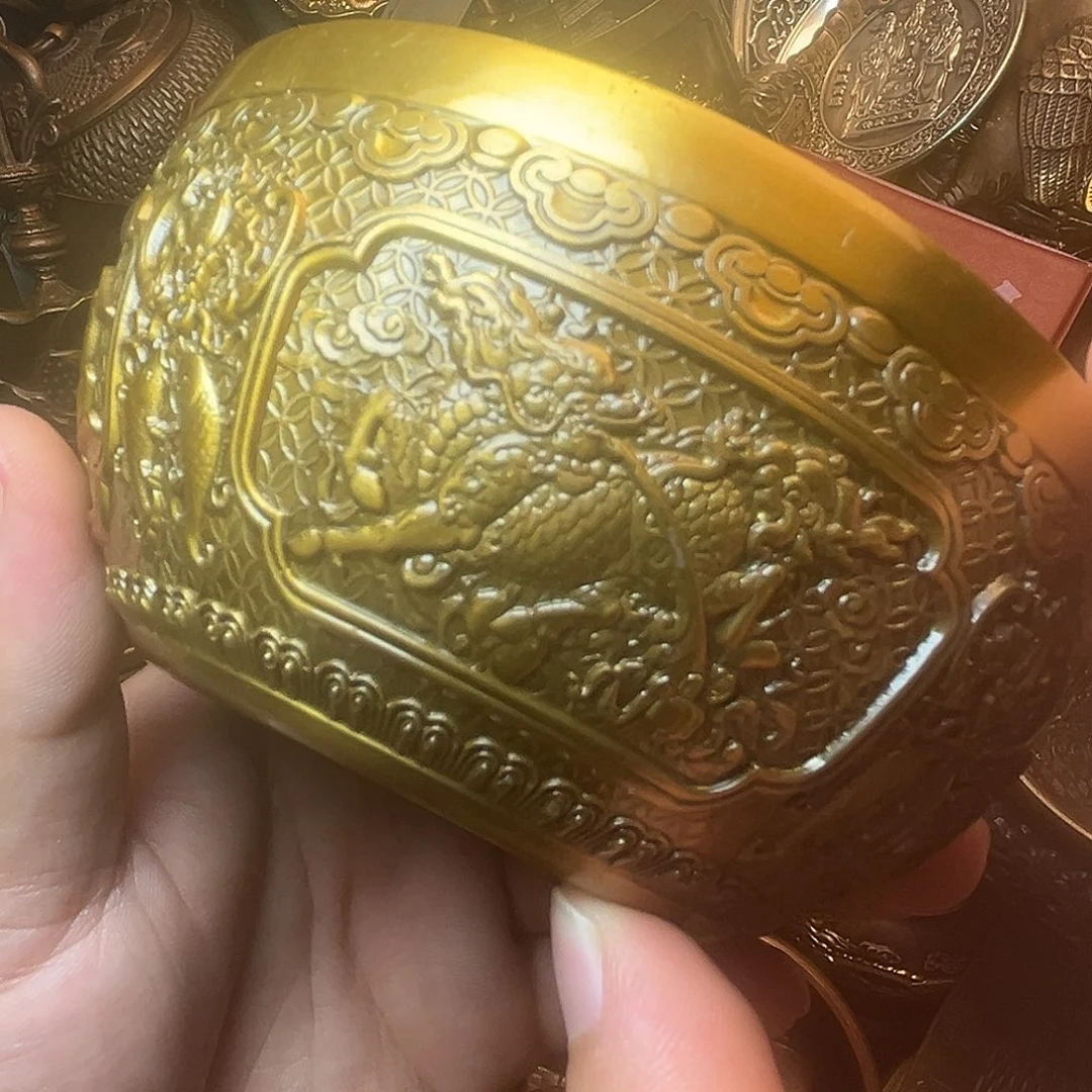 精美铜器工艺品等