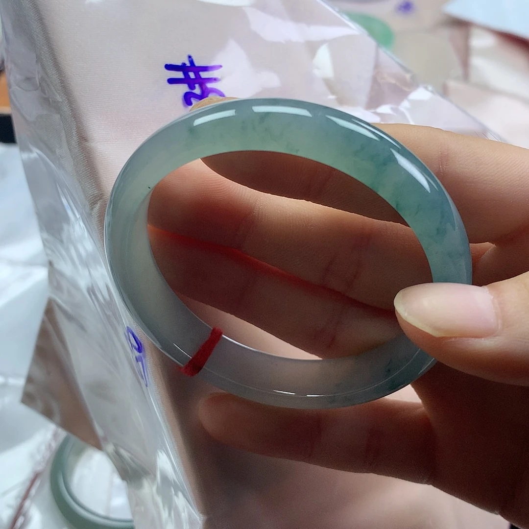 未镶嵌手镯翡翠翡翠