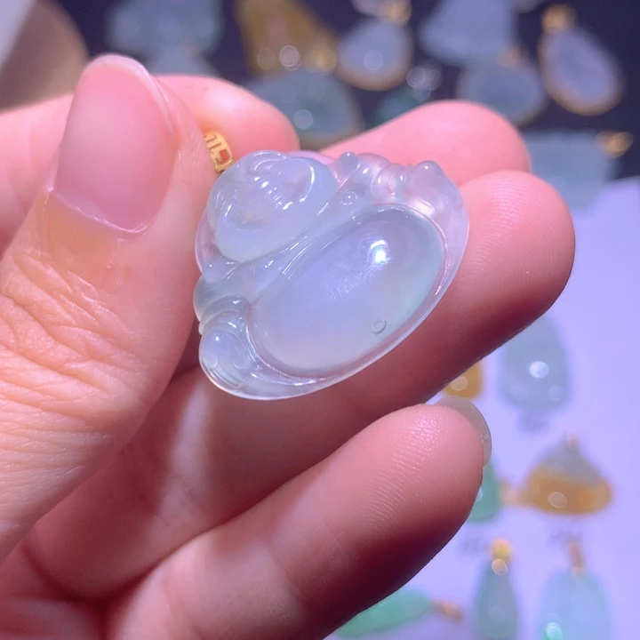 颈饰18K金镶嵌翡翠翡翠