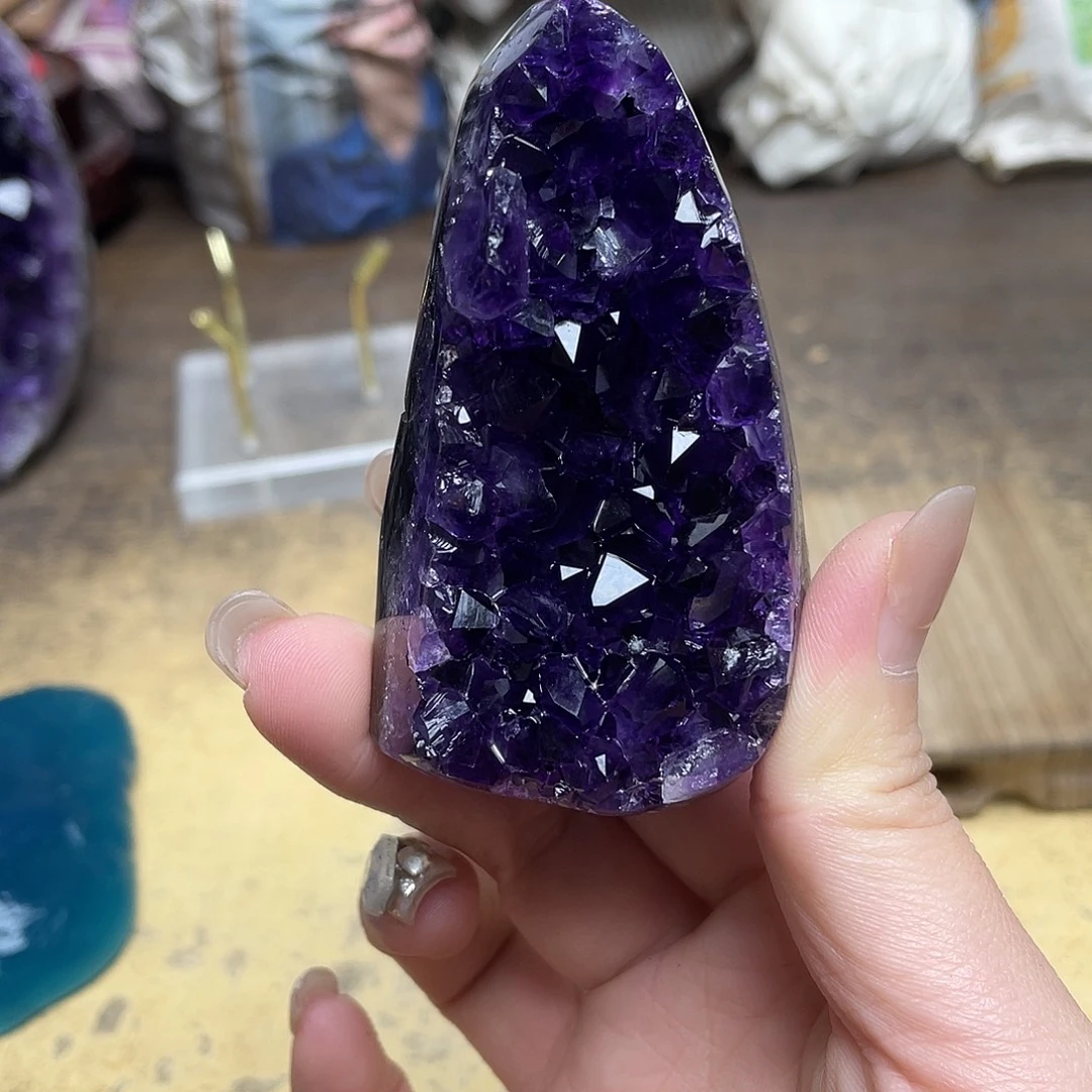 紫晶大型摆件（非配饰）未镶嵌
