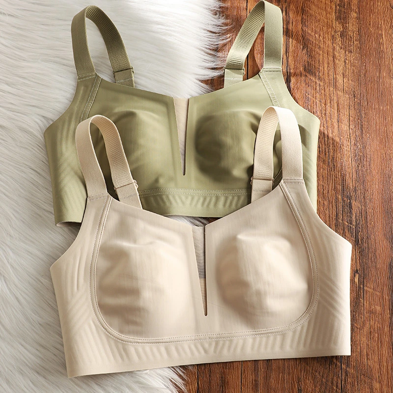 全罩杯内衣女大胸显小收副乳防下垂调整型无痕薄款大码文胸罩