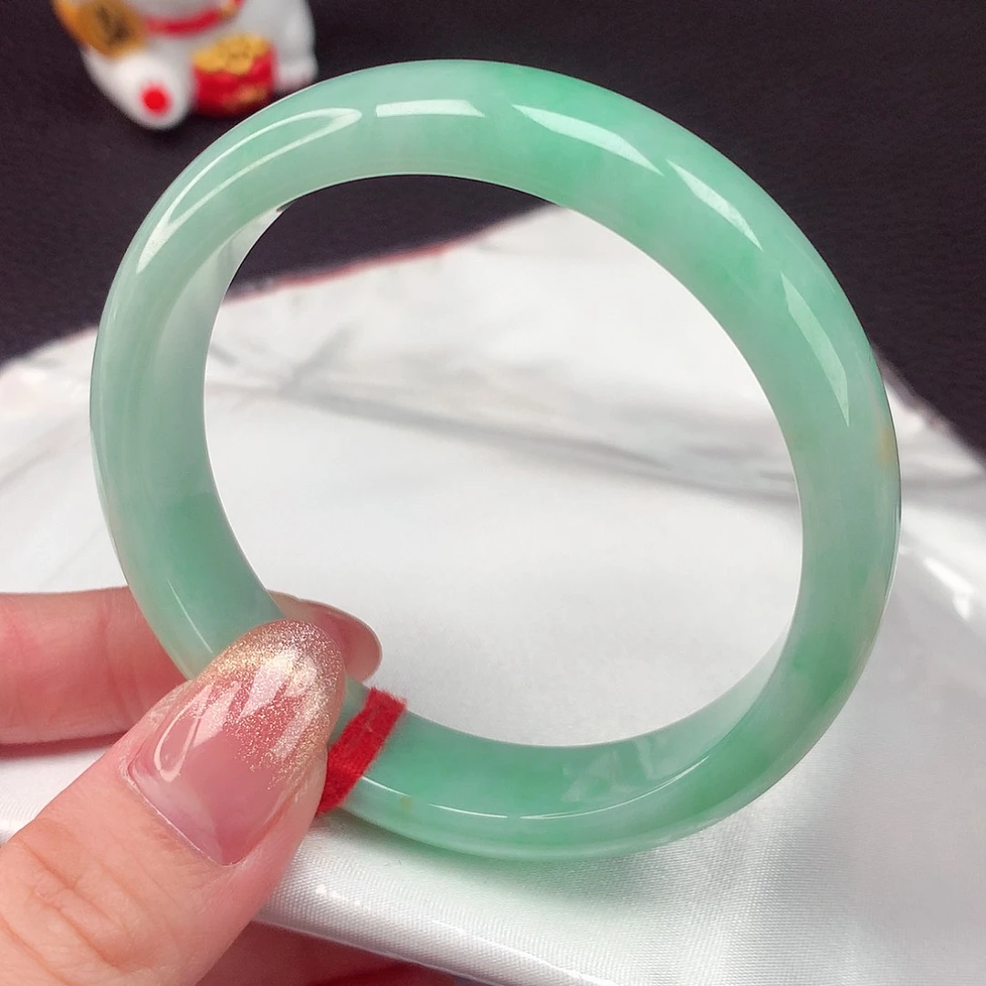 未镶嵌手镯翡翠翡翠