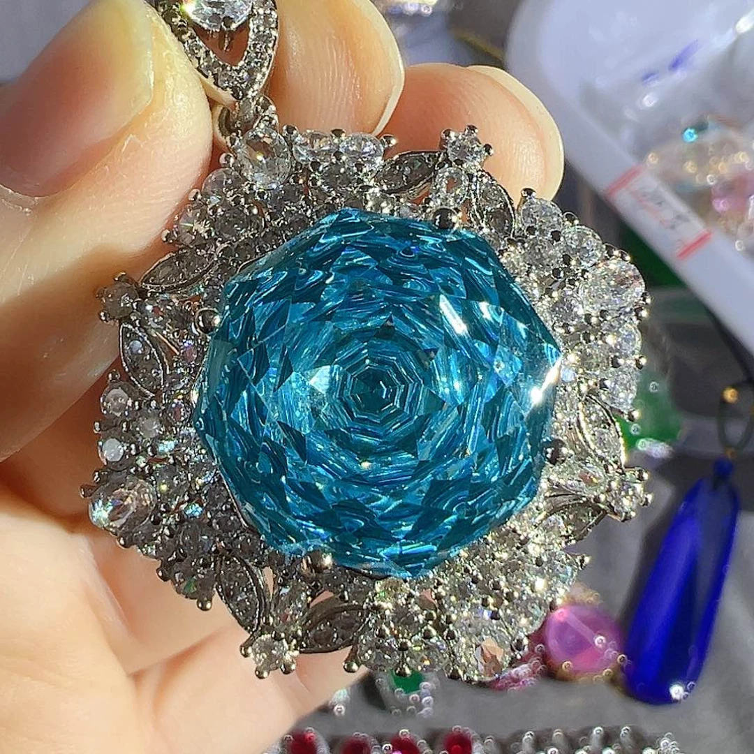 花岗石钨合金红色蓝色大宝贝