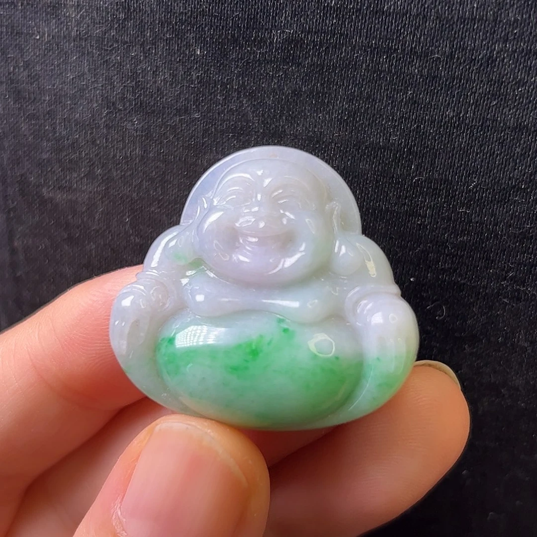 翡翠未镶嵌颈饰笑口常开