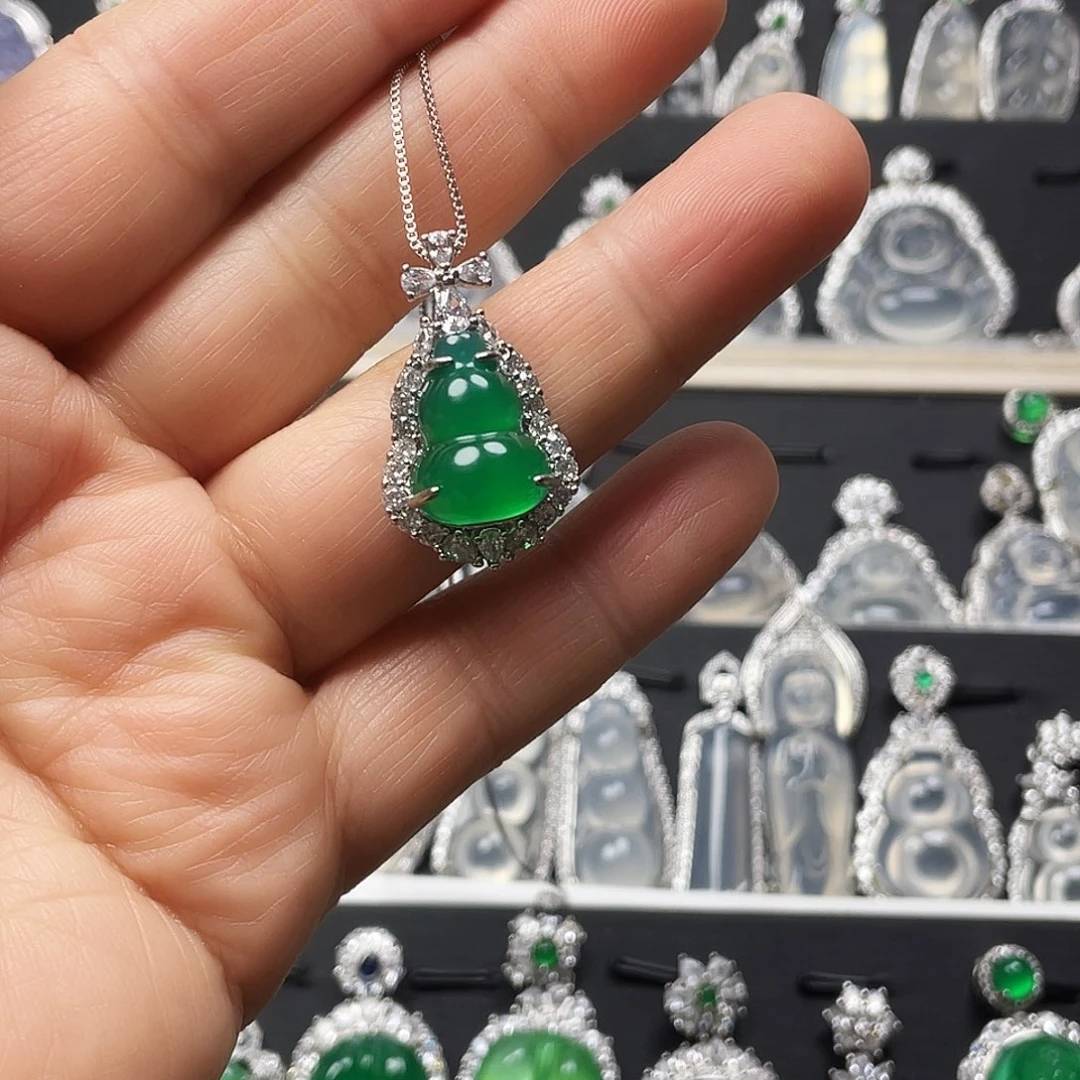 玛瑙/玉髓颈饰合金
