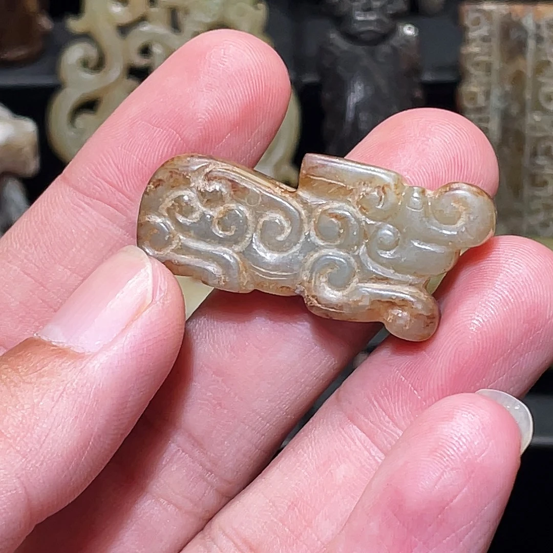 阎***8和田玉（糖玉）未镶嵌颈饰