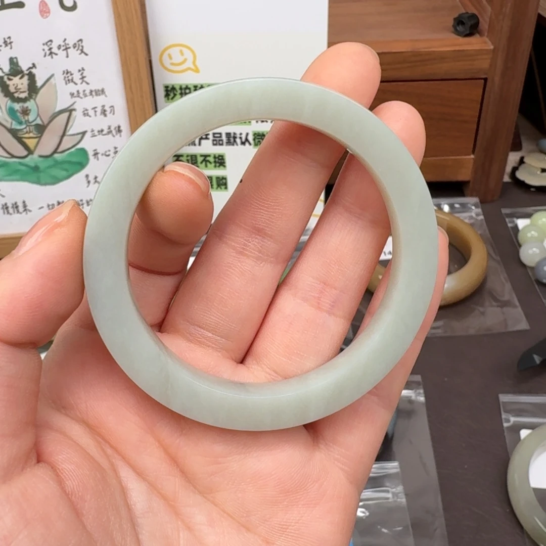 和田玉未镶嵌颈饰53